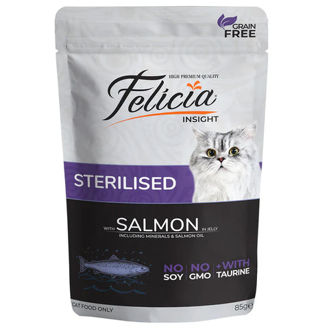 Felicia Insight cat food package for sterilised cats with salmon flavor on a white background