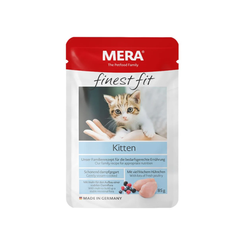 MERA finest fit Kitten food pouch on a white background
