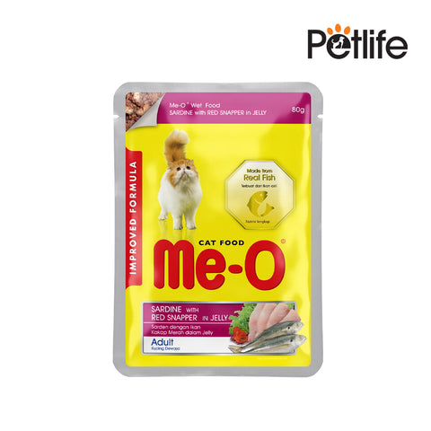 Me-O cat food pouch with Petlife branding on a white background