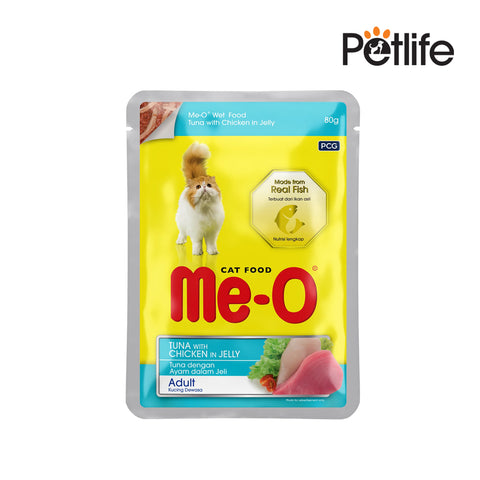 Me-O cat food pouch with Petlife branding on a white background