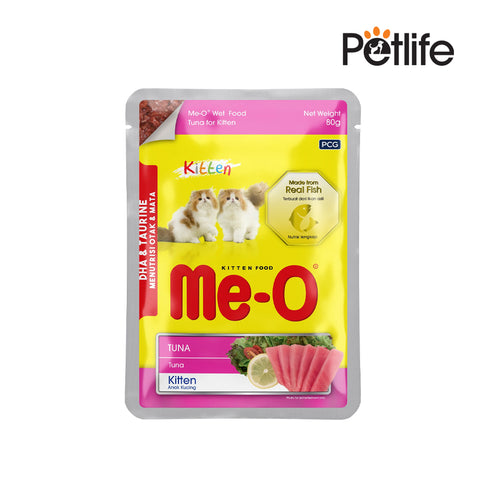 me-O kitten food pouch with Petlife branding on a white background